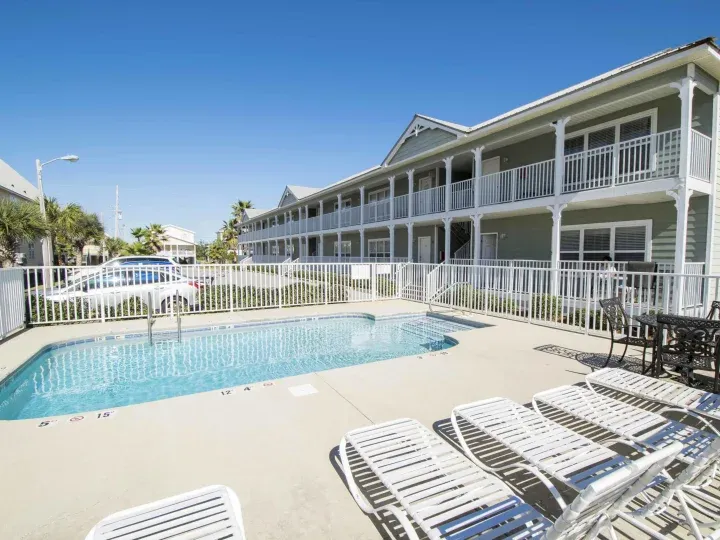 Three Cs condos in Gulf Shores